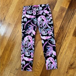 Lilly Pulitzer Kelly Ankle pant in Wild within print in Onyx in 4